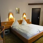 Belvilla Heiderhof In Rheinischen Westerwald 3* Obersteinebach