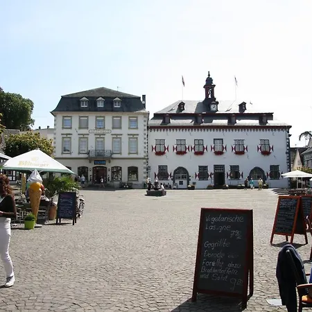 Otel Belvilla Heiderhof In Rheinischen Westerwald 3*