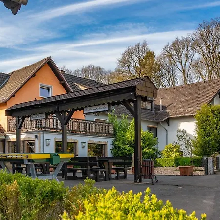 Belvilla Heiderhof In Rheinischen Westerwald Otel Obersteinebach