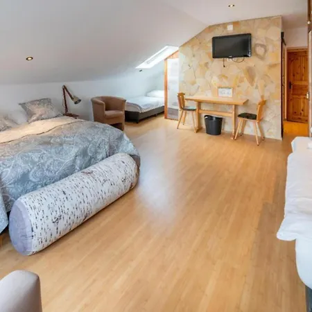 Belvilla Heiderhof In Rheinischen Westerwald 3* Obersteinebach