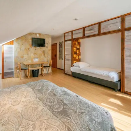 Belvilla Heiderhof In Rheinischen Westerwald 3* Obersteinebach