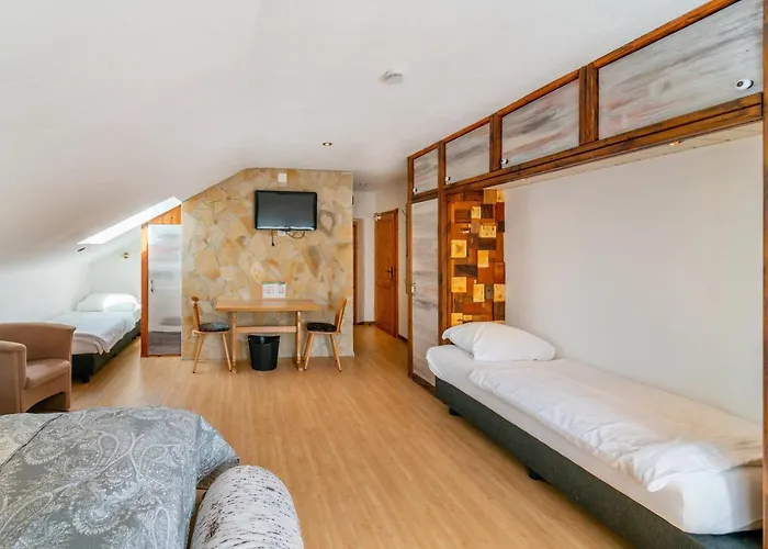 Belvilla Heiderhof In Rheinischen Westerwald 3*